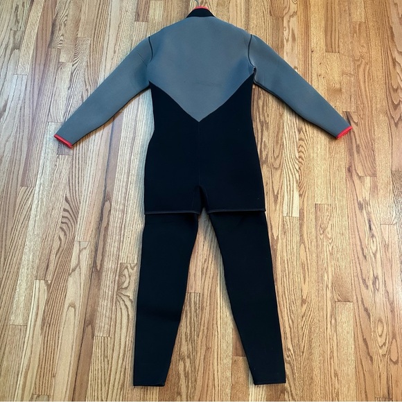 Vintage Henderson Unisex Black and Gray Full-Length Two Piece Wetsuit - Picture 2 of 7